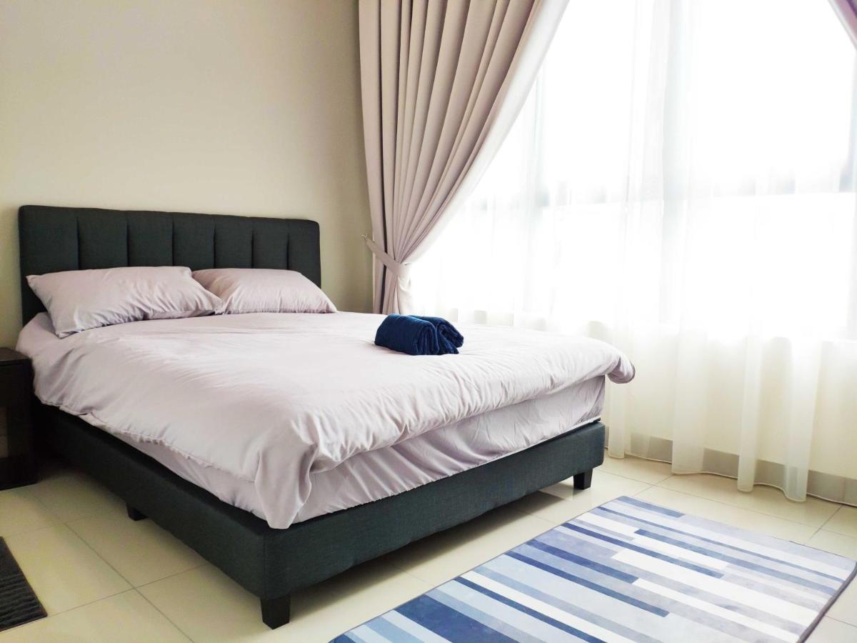 Netflix# Conezion Ioi Resort City By Salaam Suites Putrajaya Bagian luar foto