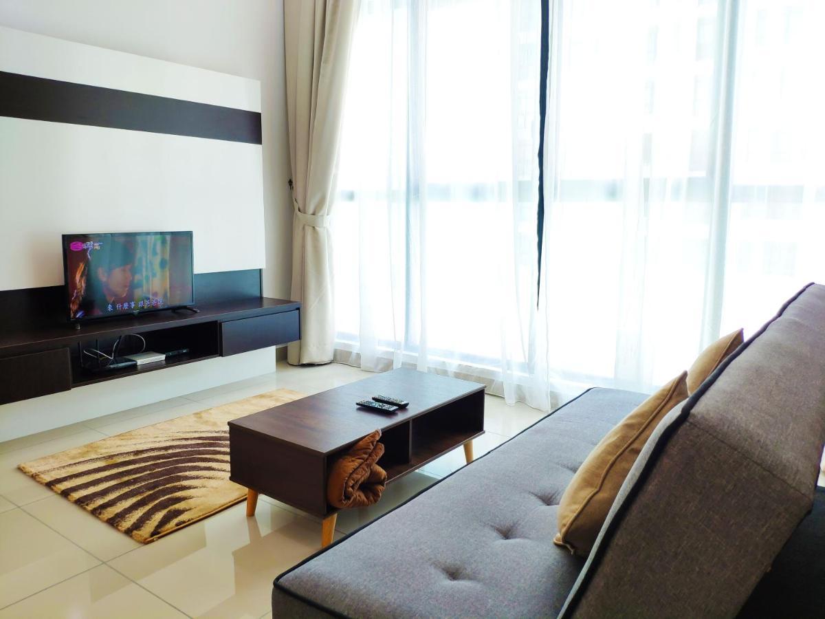 Netflix# Conezion Ioi Resort City By Salaam Suites Putrajaya Bagian luar foto