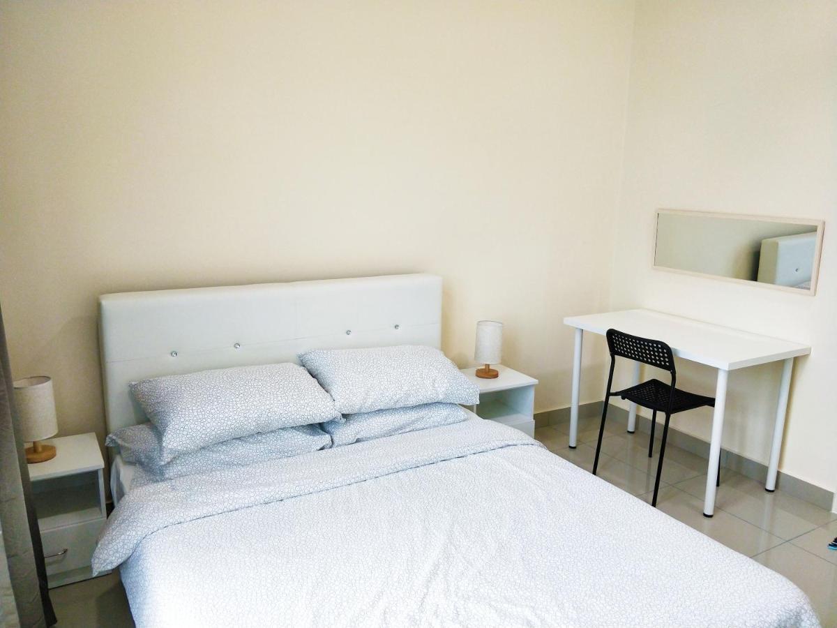 Netflix# Conezion Ioi Resort City By Salaam Suites Putrajaya Bagian luar foto